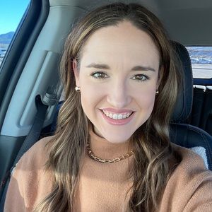 Meet your Posher, Meredith